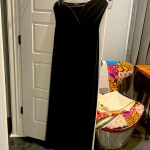 Long strapless black velvet dress